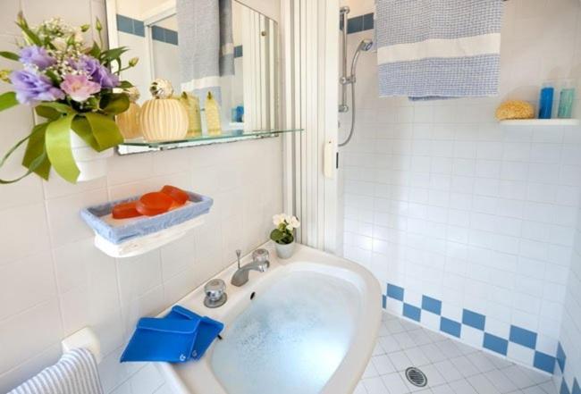 Hotel Solitude Riccione Dış mekan fotoğraf